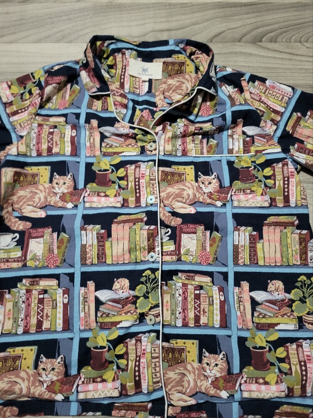 Print Fresh Hidden Library Cat Pajama Set - Picture 4 of 7